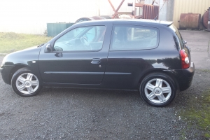 RENAULT CLIO 1.2 SPORT
